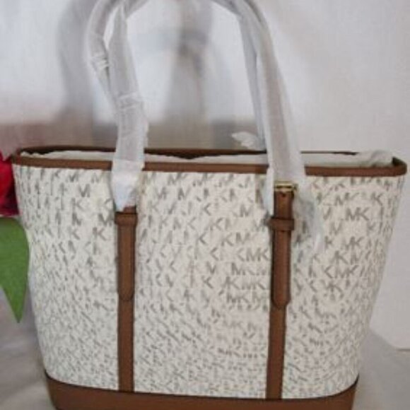 M Kors LARGE Jet Set Travel Tote Leather Trim NWOT - Picture 7 of 10